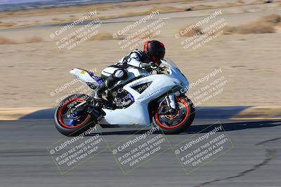 media/Jan-09-2022-SoCal Trackdays (Sun) [[2b1fec8404]]/Turn 8 (1045am)/